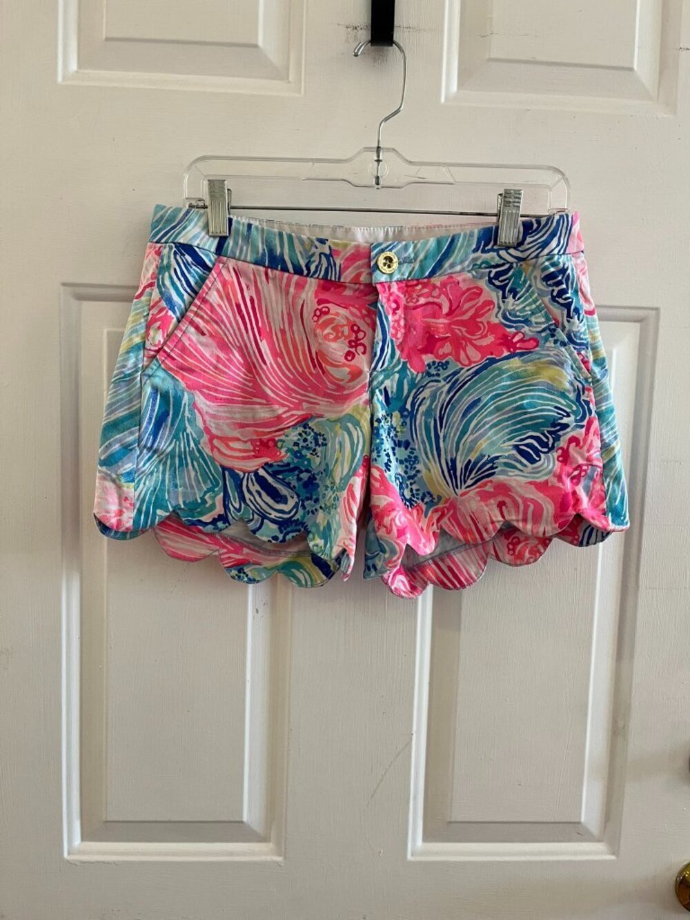 Lily Pulitzer Woman's The Buttercup Stretch Scalloped Beach Shorts Sz 2